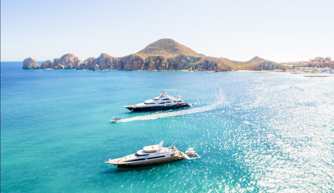 Yacht near Cabo Arch